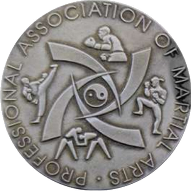 Професійні види бойових мистецтв, Україна