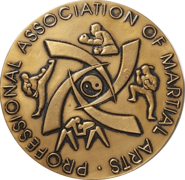 Професійні види бойових мистецтв, Україна