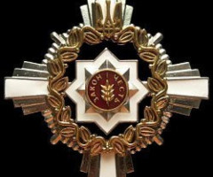 Прикраса для Закону і порядку, Україна